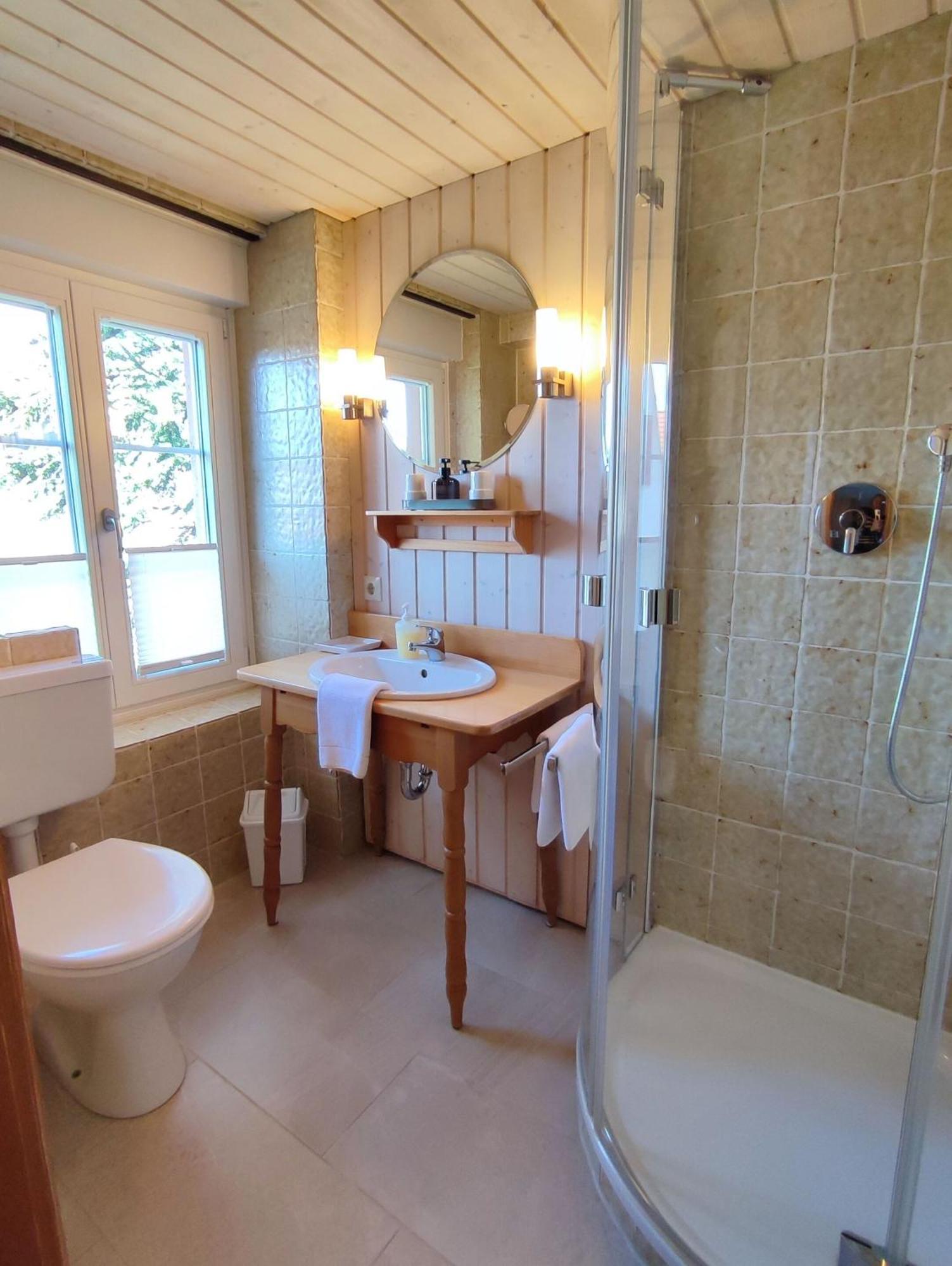 Boutique-Hotel Krone Denzlingen Ngoại thất bức ảnh