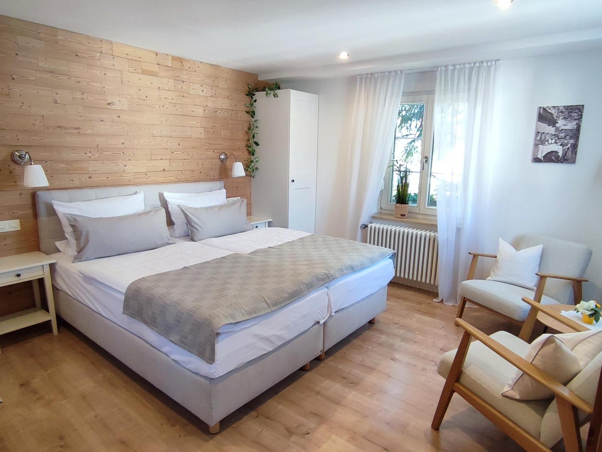 Boutique-Hotel Krone Denzlingen Ngoại thất bức ảnh