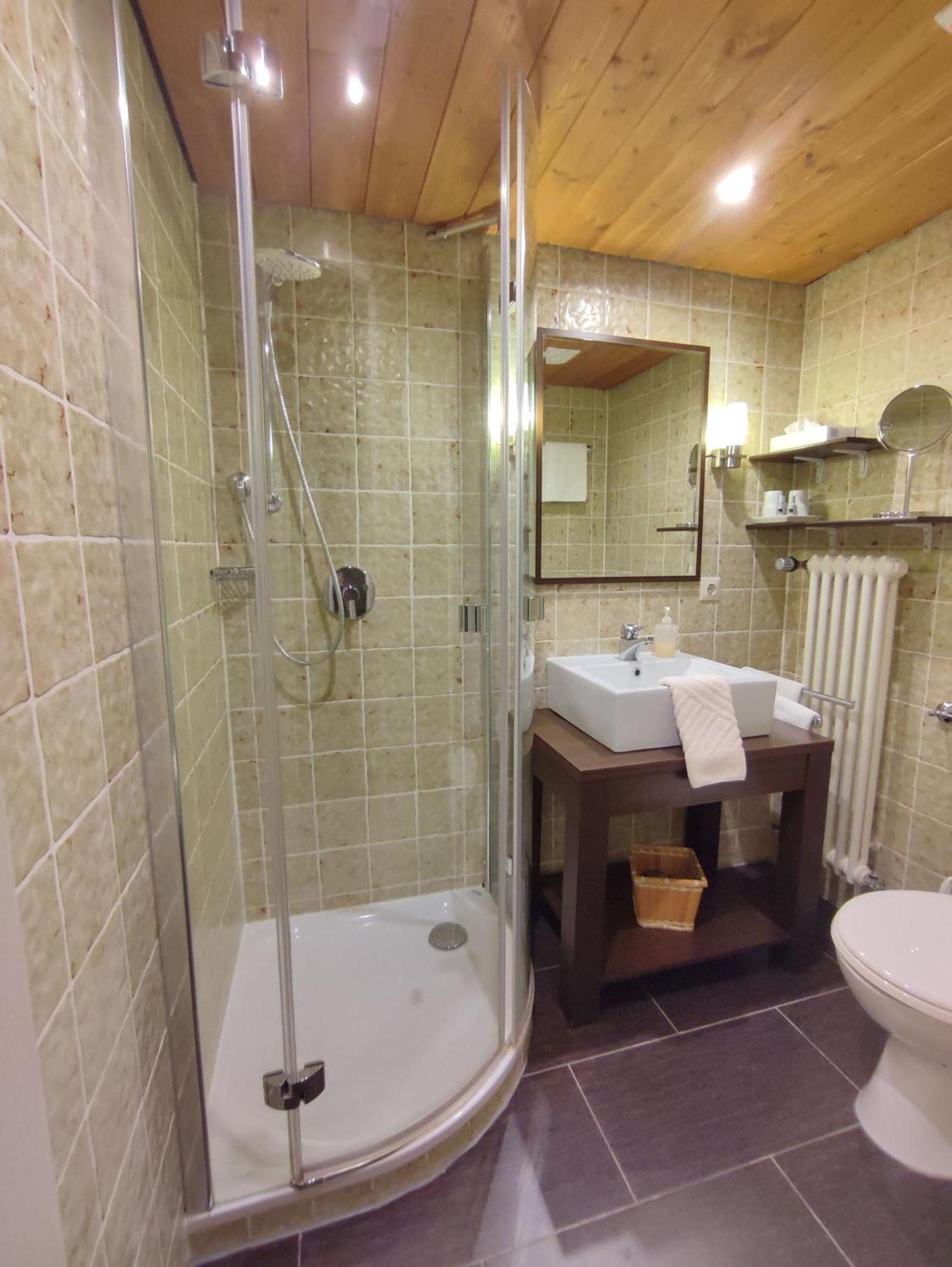 Boutique-Hotel Krone Denzlingen Ngoại thất bức ảnh